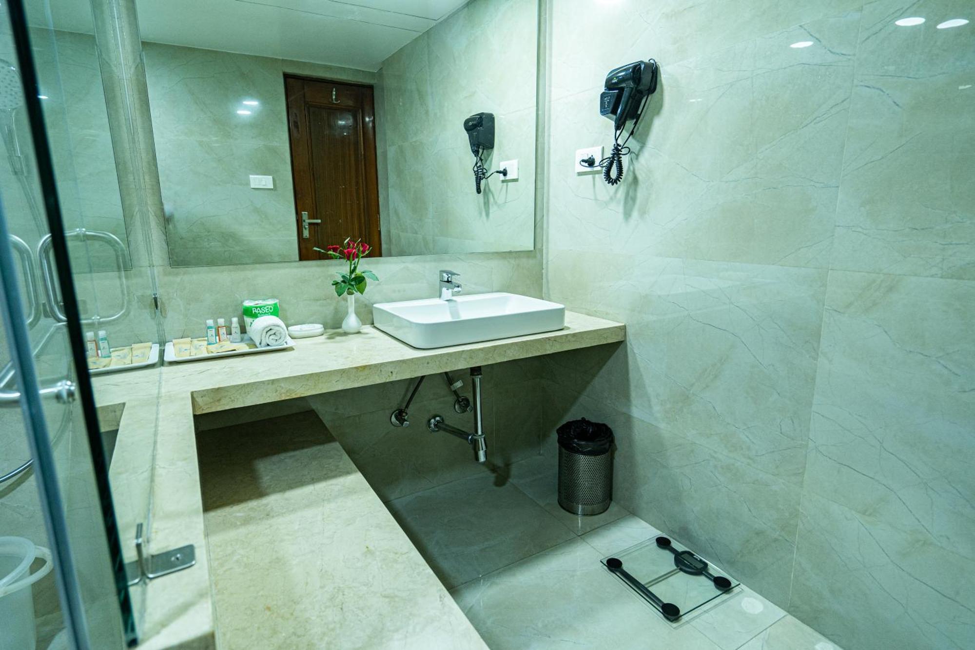 Hotel Mayura Raipur  ภายนอก รูปภาพ