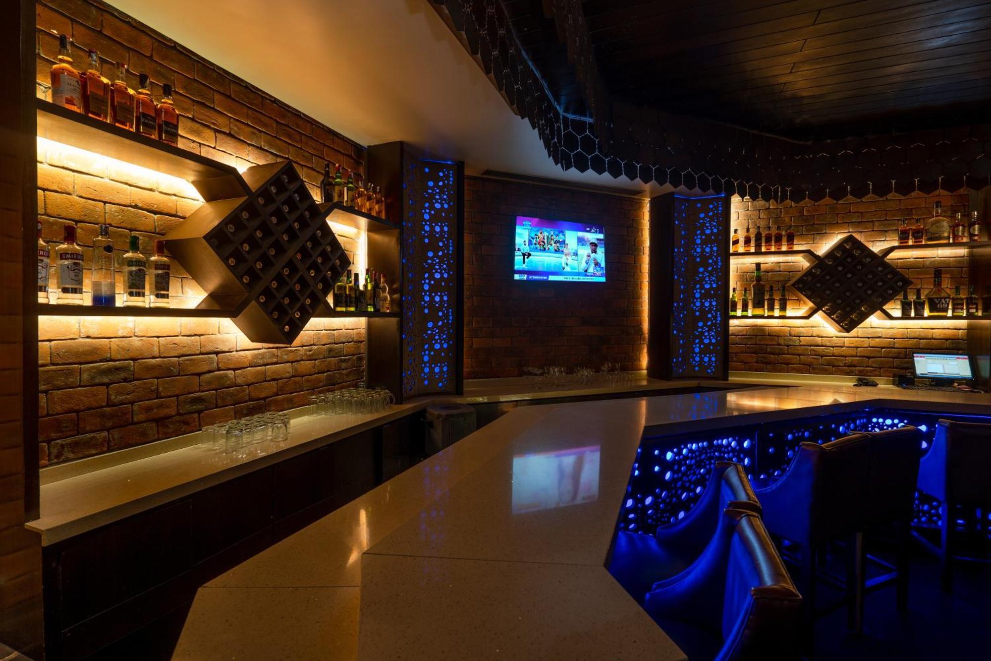 Hotel Mayura Raipur  ภายนอก รูปภาพ