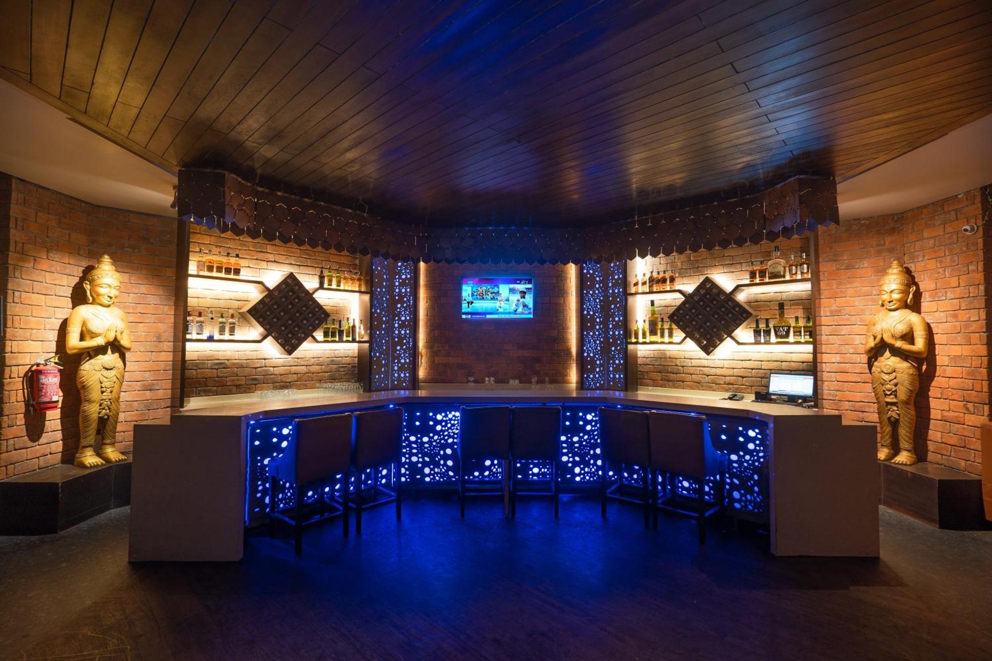 Hotel Mayura Raipur  ภายนอก รูปภาพ