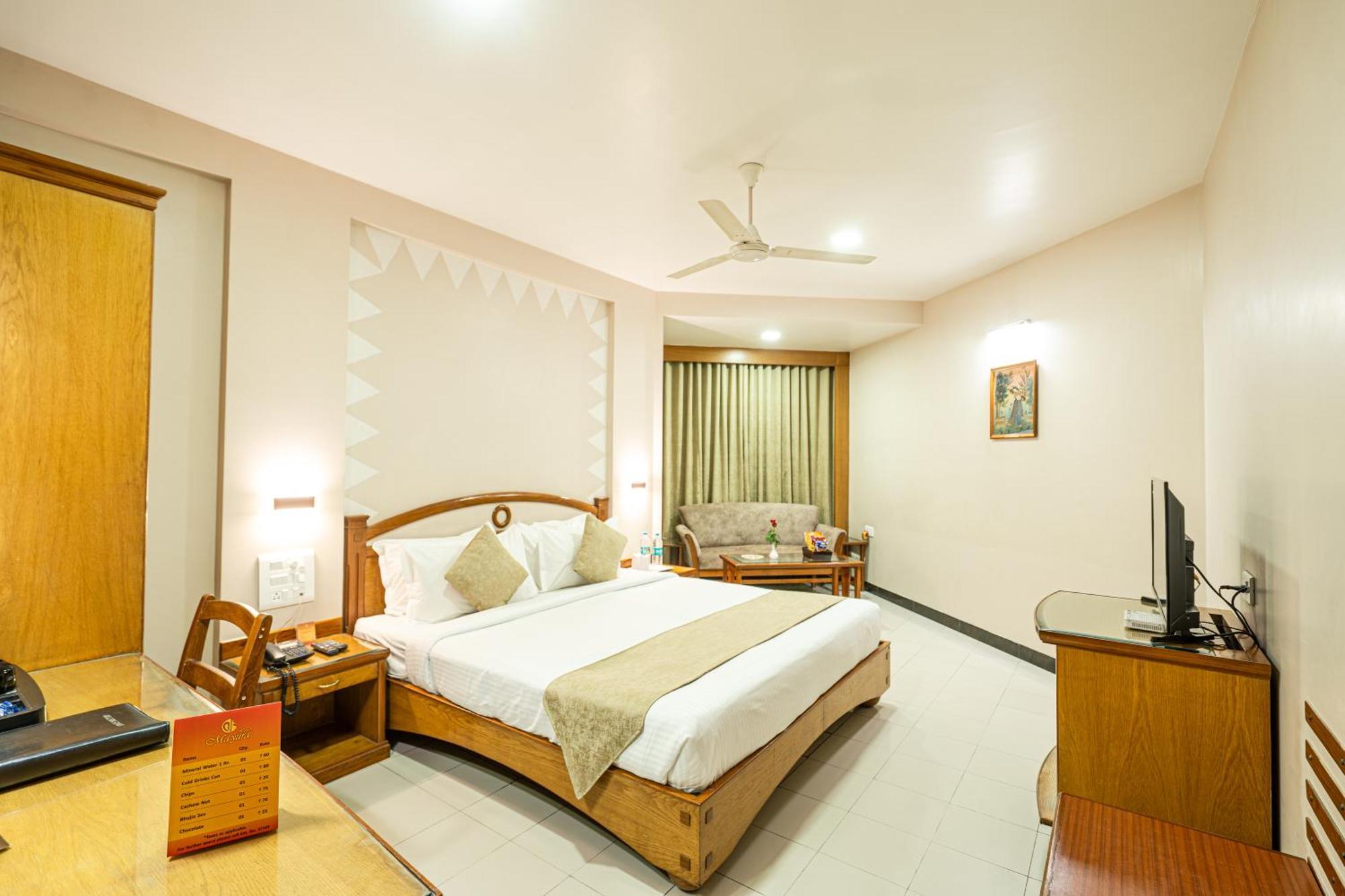 Hotel Mayura Raipur  ภายนอก รูปภาพ