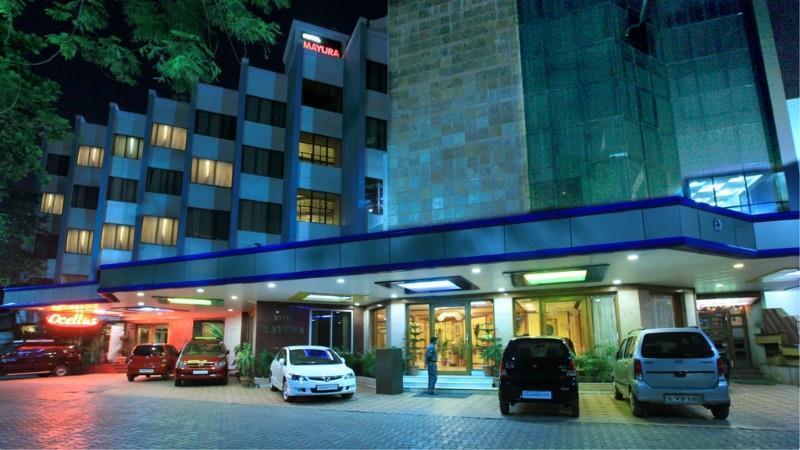 Hotel Mayura Raipur  ภายนอก รูปภาพ